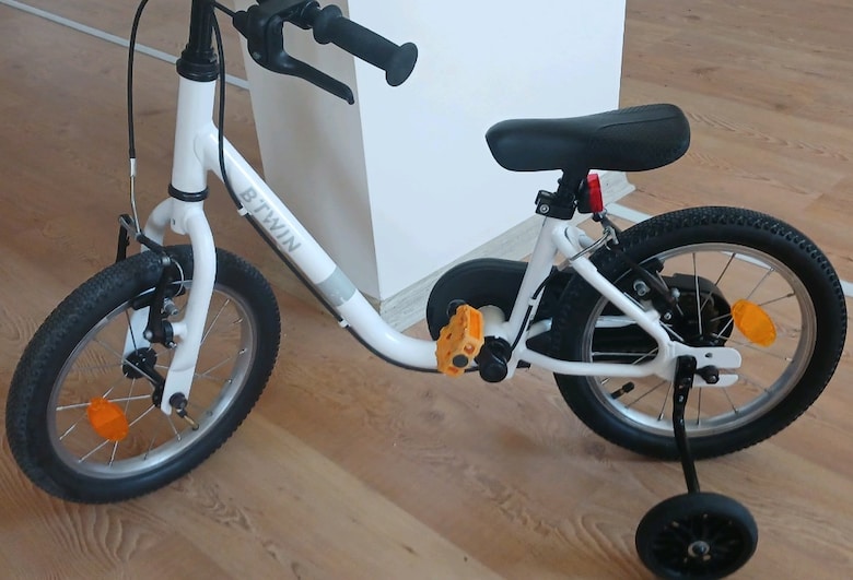 Btwin Discover 100 14 İnç Jant 3-5 Yaş Beyaz Çocuk Bisikleti YENİ GİBİ - 17