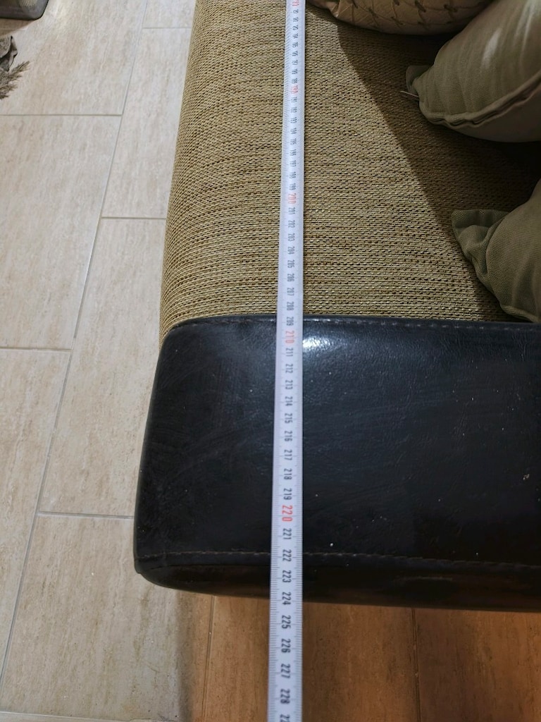 CEK-YAT KANEPE (YATAŞ) ve 2 adet KOLTUK TAKIMI ve yastıklar - 19