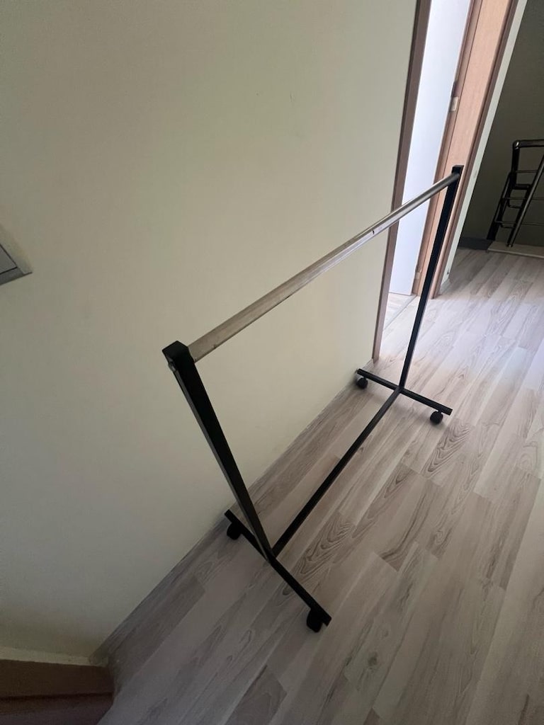 tekerlekli askı eşek elbise askısı - 3