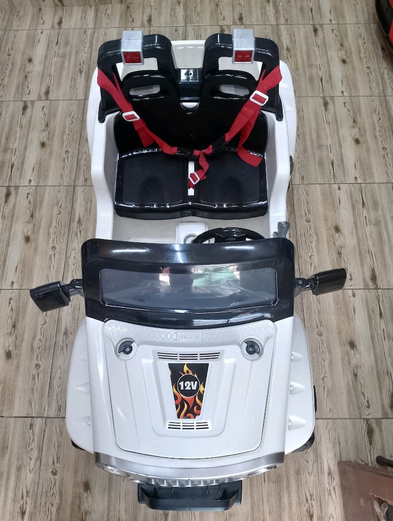 İNCİ AKÜLÜ ARABA 12V KUMANDALI ÇİFT KİŞİLİK JİP USB MP3 - 12