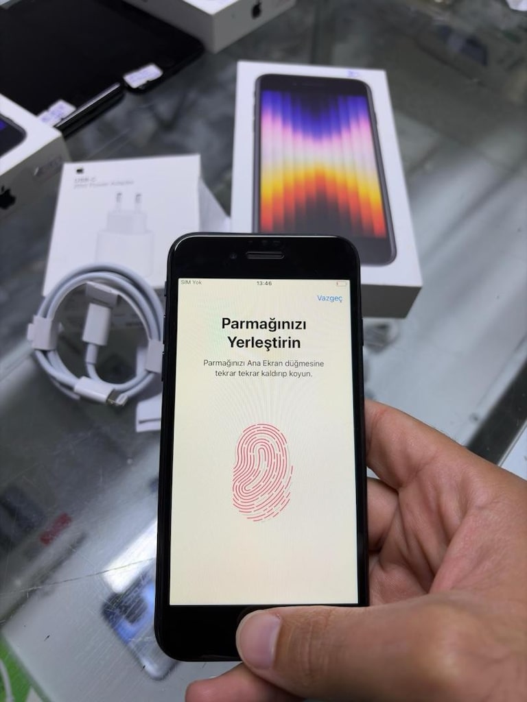 MÜHENDİSCELL’DEN YURTİÇİ İPHONE SE 3.NESİL İOS 18 KUTU FATURALI - 8