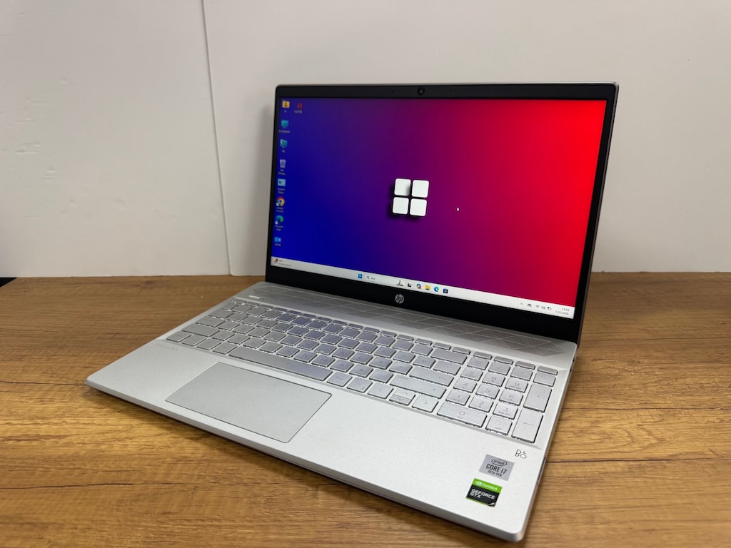 HP LAPTOP İ7 10.NESİL 16 GB RAM 512 GB SSD GTX1050 - 4