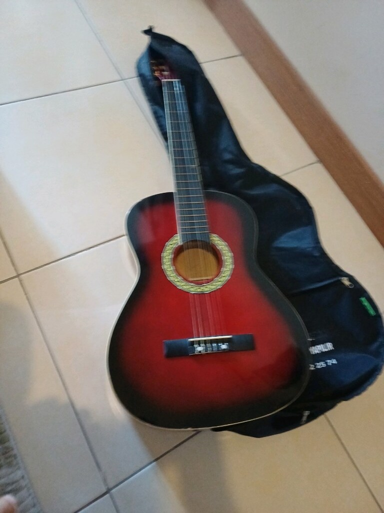 almira gitar - 3