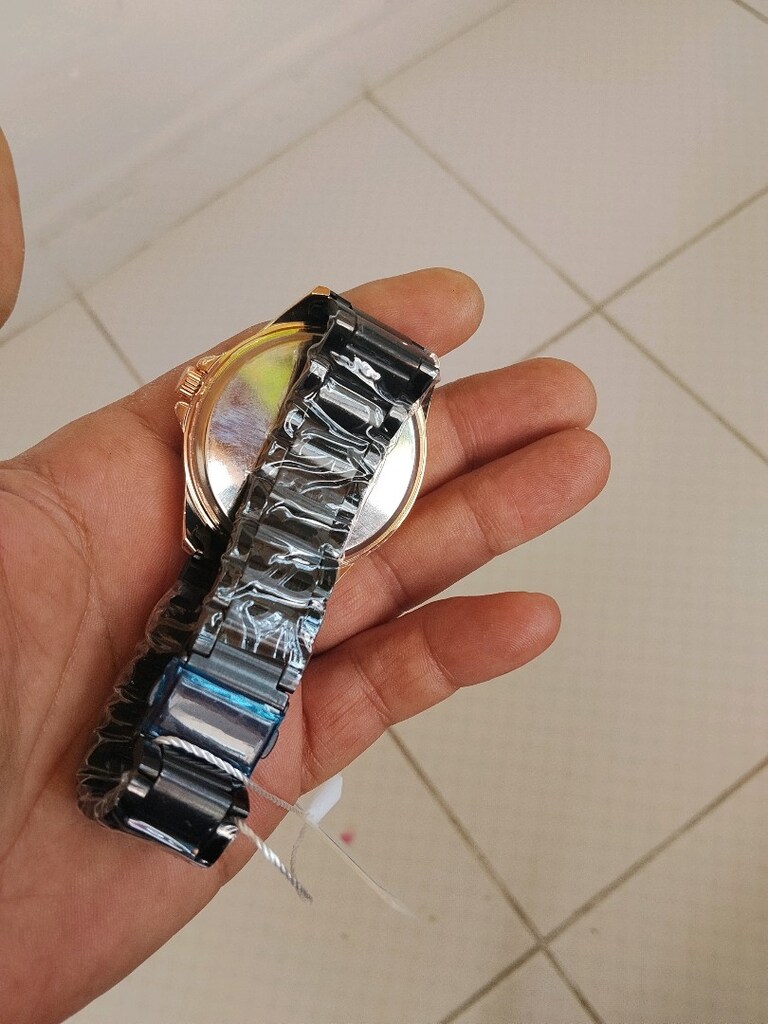 erkek kol saati yeni kutusunda - 10