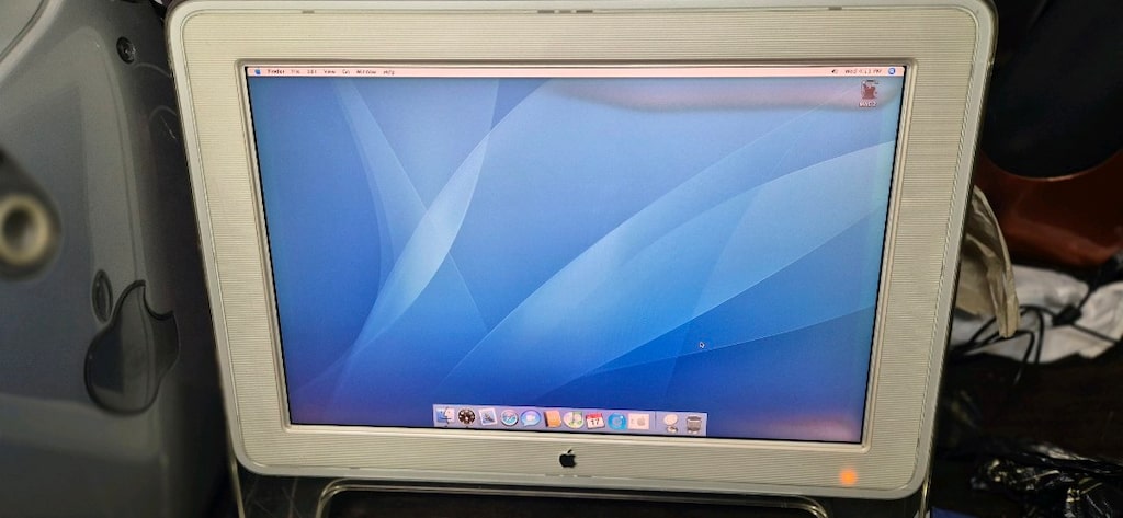 APPLE CİNEMA DİSPLAY - 2