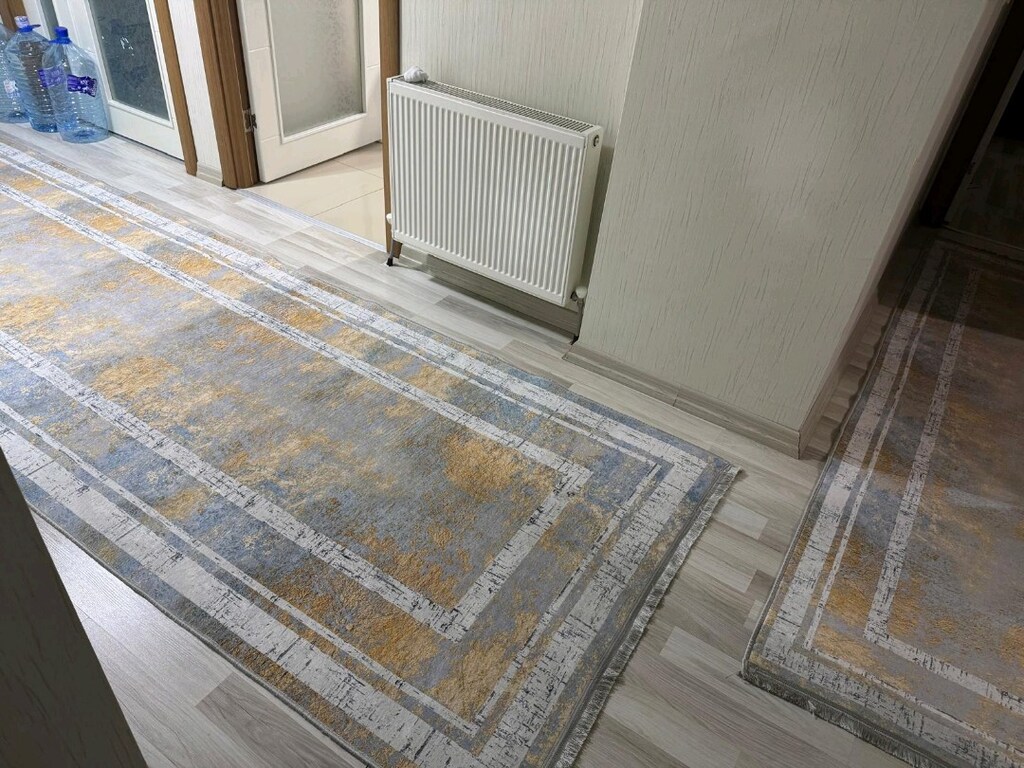iki parça tertemiz halı - 7