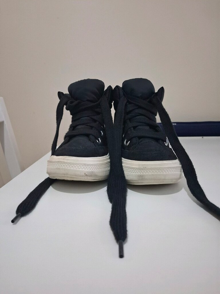 Converse Kız Çocuk Ayakkabısı 34 Numara – Siyah – Temiz Kullanılmış