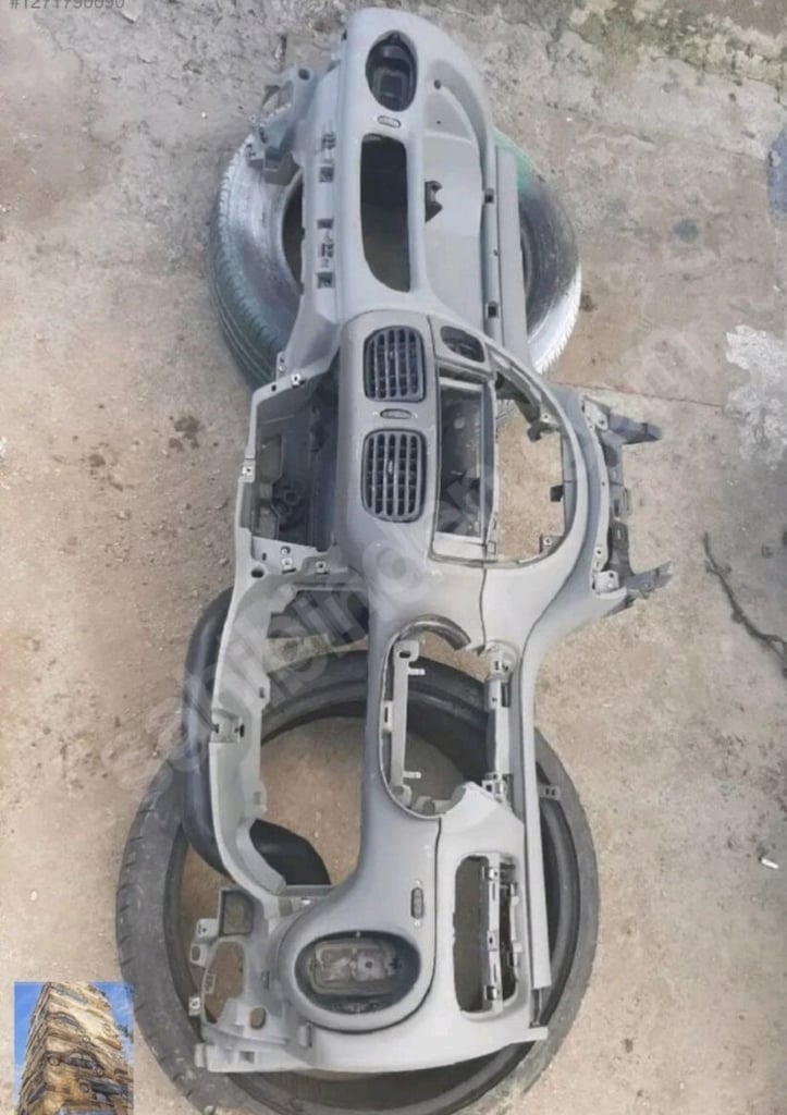 RENAULT SCENİC 1 ORİJİNAL GÖĞÜS - 5