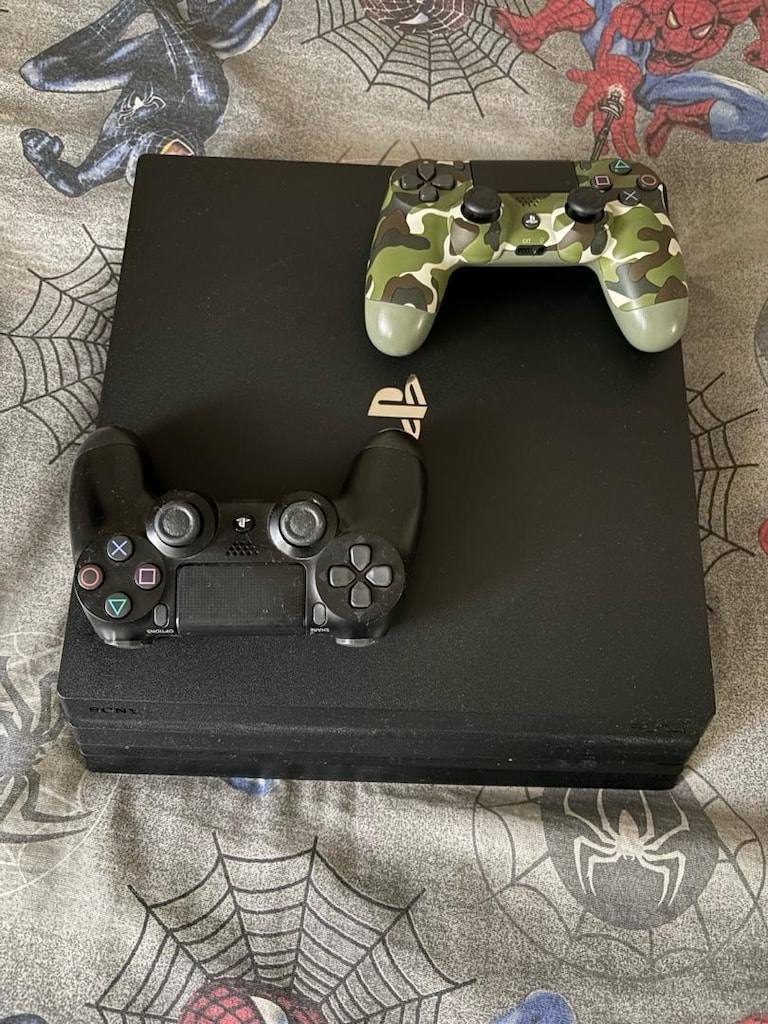 temiz PS4 pro - 2