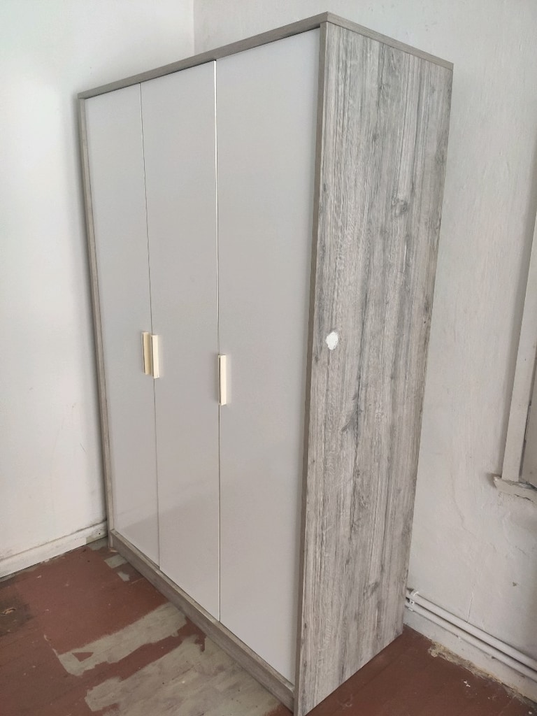 3 Kapaklı Gardırop - Askılıklı + Raflı - Fikirtepe - 2