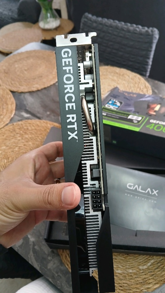 Galax RTX 4060 1-Click OC 2X V2 46NSL8MD9NXV 128 Bit GDDR6 8 GB Ekran - 5