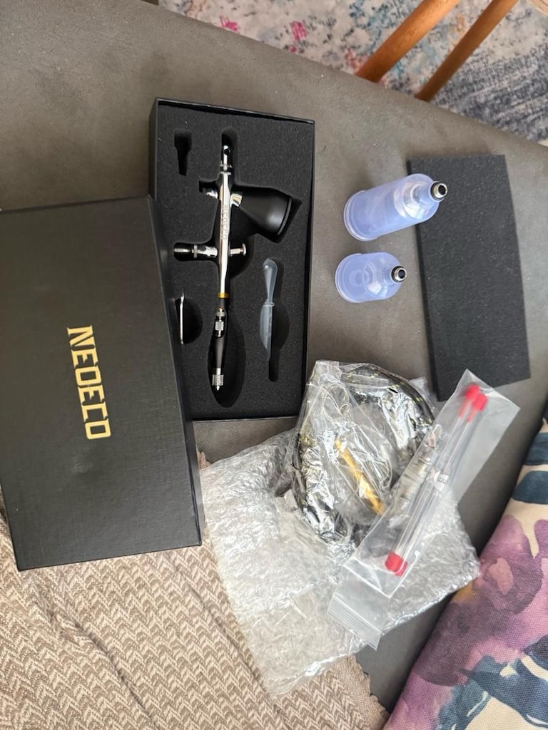 NEOECO NCT-SJ83 Yerçekimi Beslemeli Çift Etkili Airbrush - 2