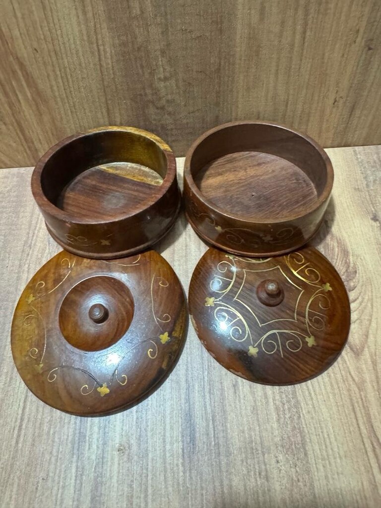 Ceviz ağacından Pirinç işlemeli şekerlik - 4