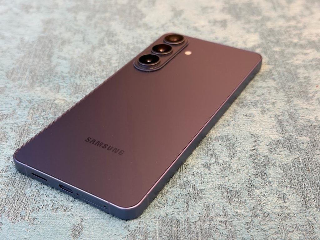 Samsung S26 Plus 256GB 24 ay Samsung TR garantili 3 günlük - 2