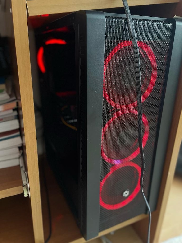 Oyuncu Bilgisayarı + 144 Hz Monitör + Gaming Set — RTX 2060 12 GB - 4
