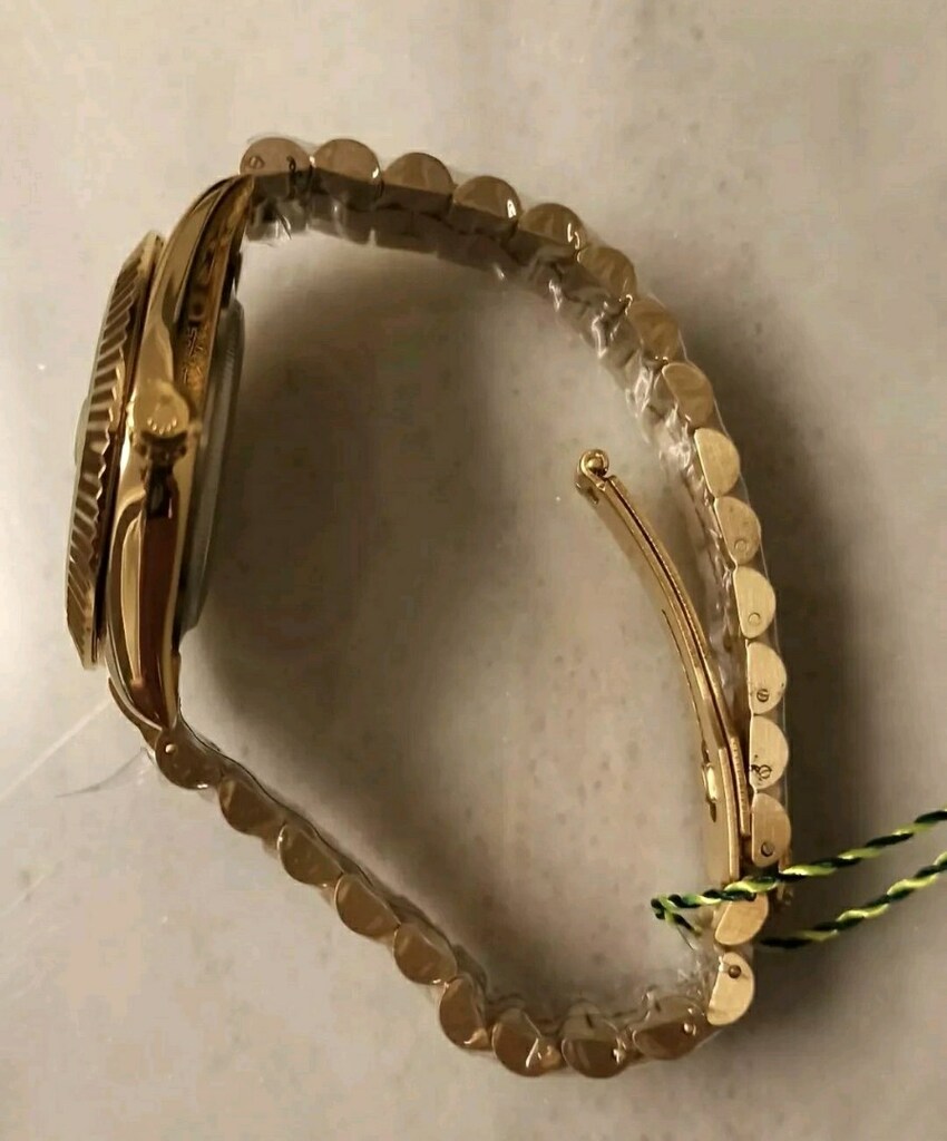 Rolex gün ve tarih göstergeli kol saati - 4