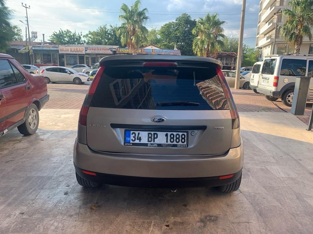 Ford Fiesda Otomatik acilll satılık - 5