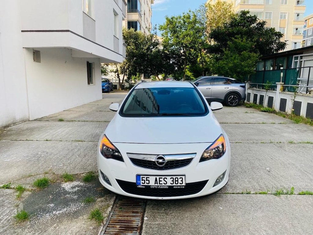 Opel ASTRA