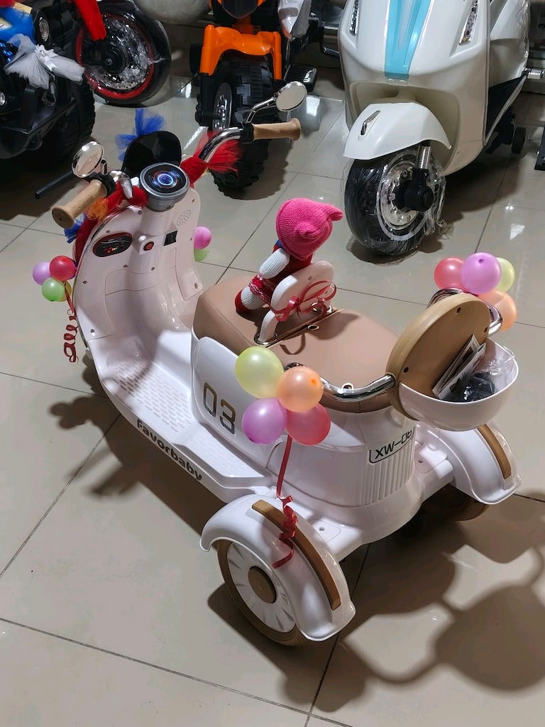 (YENİ ÜRÜN)2 KİŞİLİK VESPA KUMANDALI&MANUEL AKÜLÜ ARABA SCOOTER - 4
