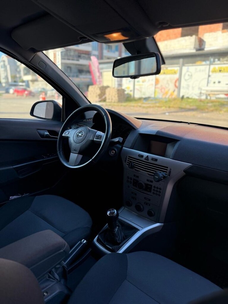 temiz orjinal astra h - 9