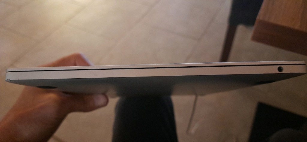 MacBook Pro - 8