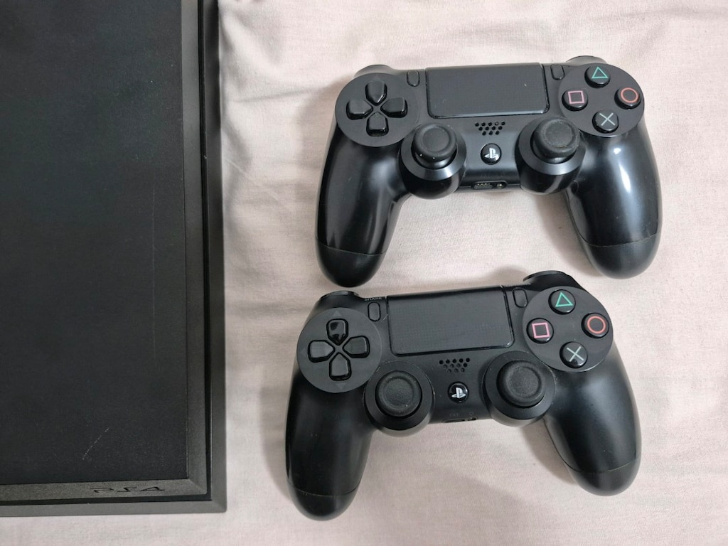 Sony PS4 Oyun Konsolu - 3