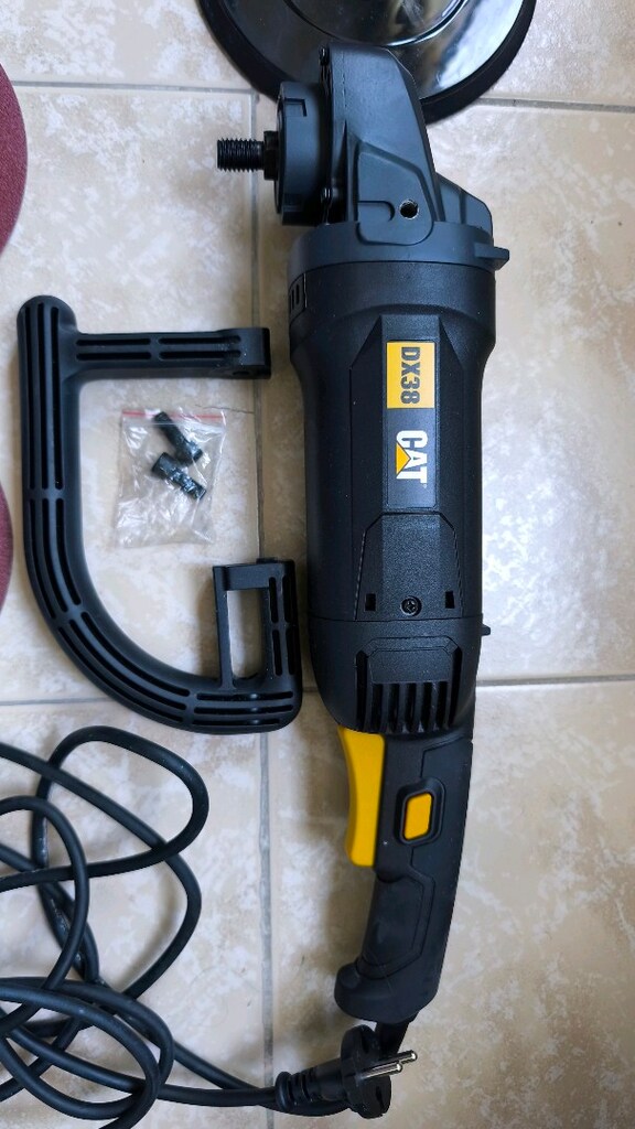 CAT DX38 1400W 180MM DEVİRLİ PROFESYONEL POLİSAJ MAKİNESİ - 5