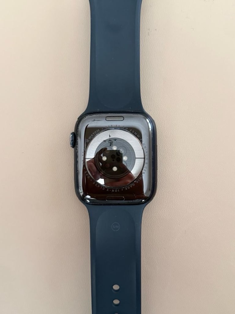 Apple Watch 7 45mm - 2