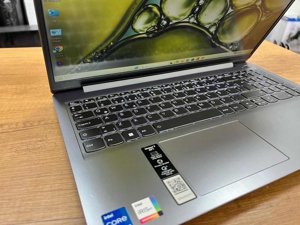 LENOVO LAPTOP İ5 11.NESİL 8 GB RAM 256 GB IŞIKLI KLAVYE - 3