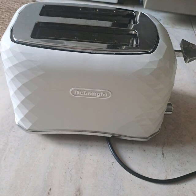 delonghi ekmek kızartma makinesi