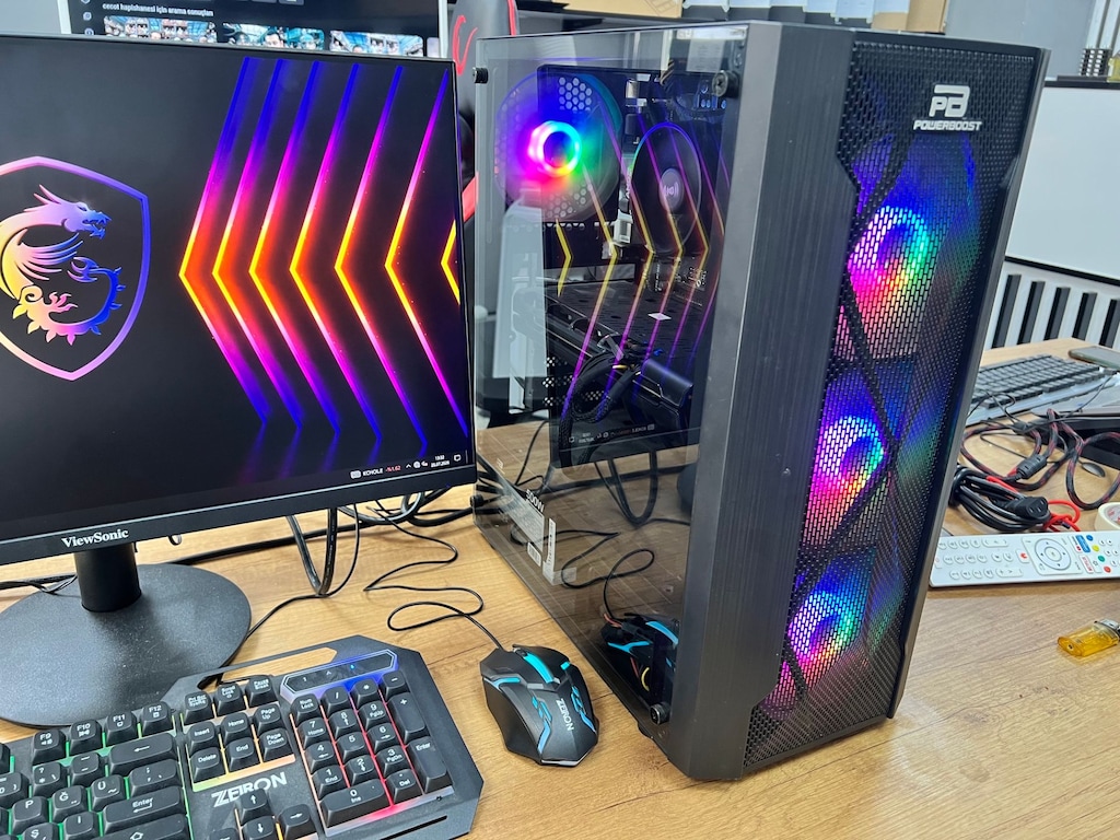 MASAÜSTÜ BİLGİSAYAR RYZEN 5 5600G RX5700XT 16 GB 512 GB MONİTÖR - 4