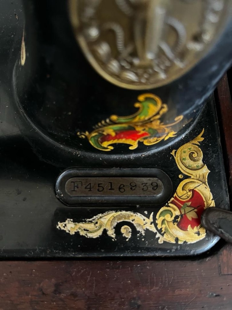 Singer Vintage El Çevirmeli Dikiş Makinesi Çalışır Durumda - 3