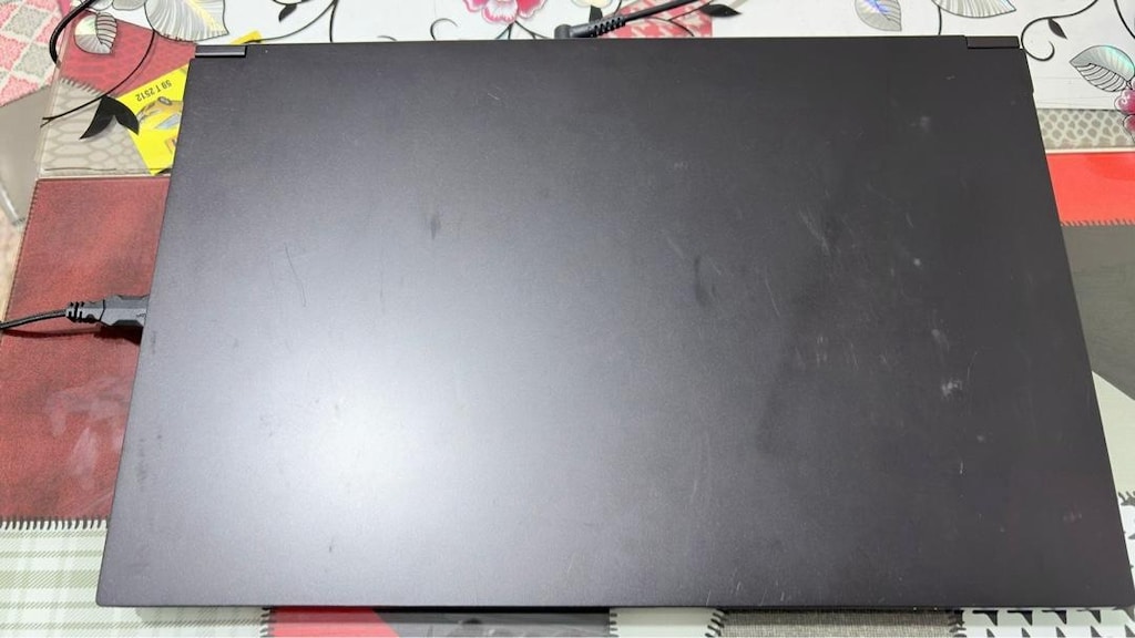 i7-12700H - GeForce RTX 3060 - 17.3” - 144 Hz - 2