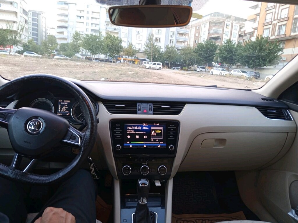 Memur arabası...Octavia Style 2017 Model Style Cr. - 4