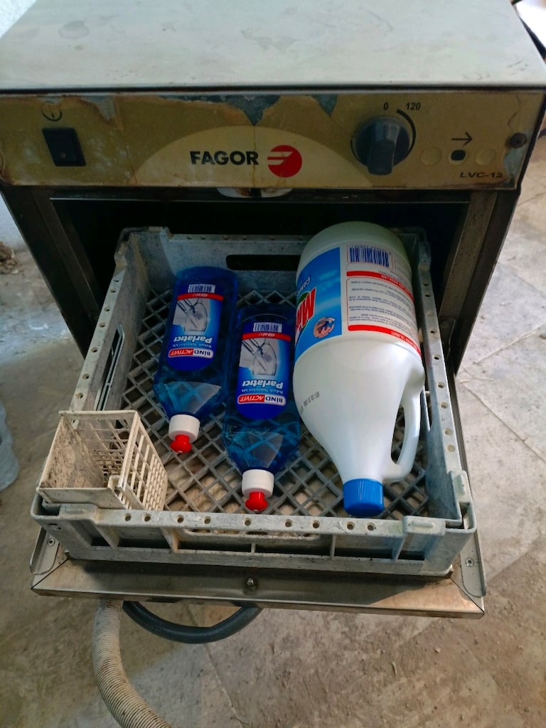 BARDAK YIKAMA MAKİNASI - 2