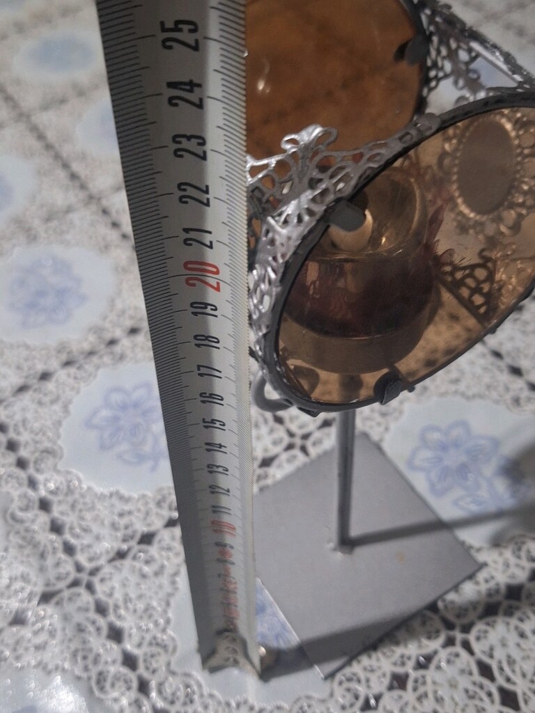 mumluk örtüsü fotoda mevcuttur.metal - 3