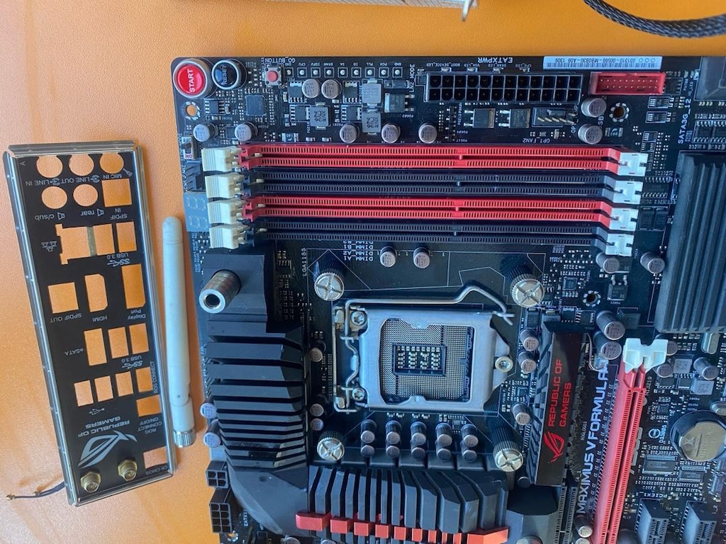 ASUS ROG Maximus V Formula LGA1155 Anakart + Kule Tipi Soğutucu - 4