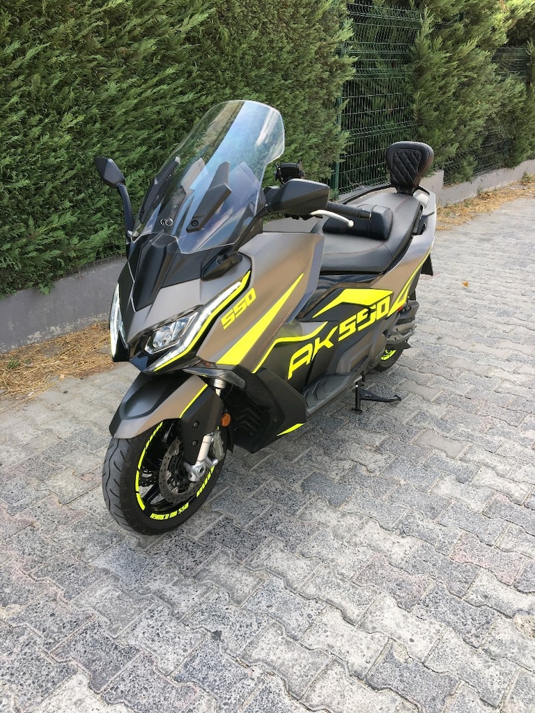 AK 550 - 4
