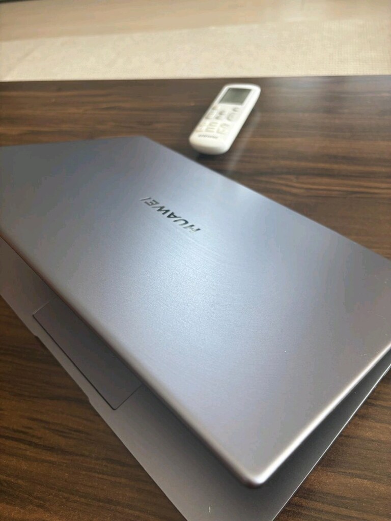 Temiz Huawei MateBook D15 | Ryzen 5 3500U | 8GB RAM | Metal Kasa - 3