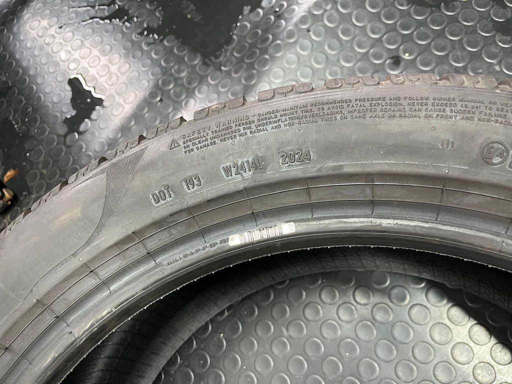 SET - 275 40 19 -- 245 45 19 PIRELLI 2024 TARİH TAKIM KIŞLIK - 9