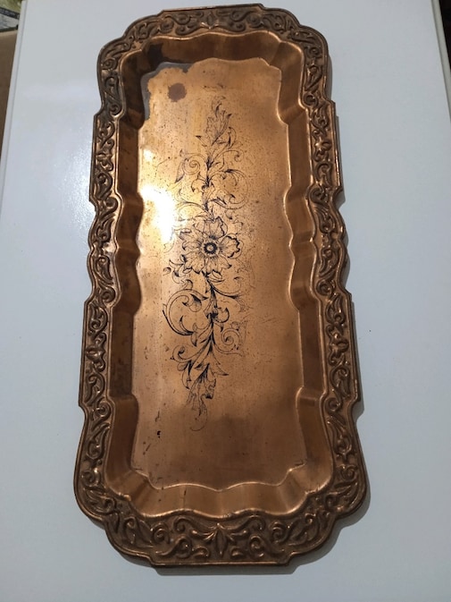 KENARLARI KABARTMALI İCİ DESENLİ YENİ AĞİR BAKIR TEPSİ - 3