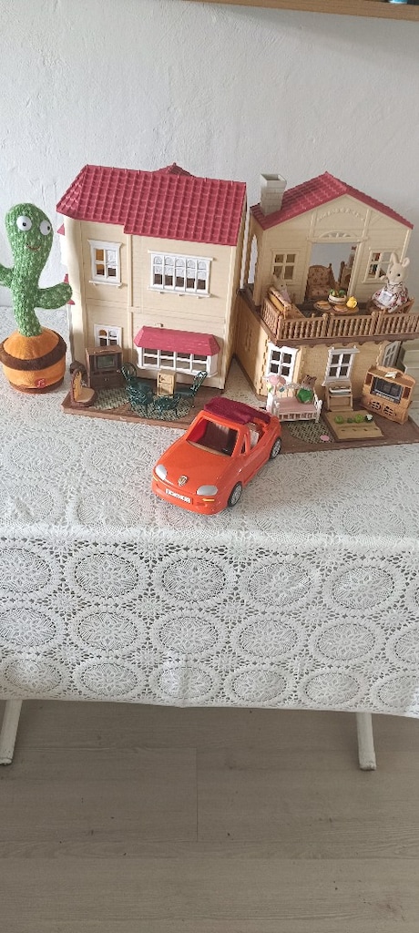 Sylvanian Families Işıklı Şehir Evi - 5