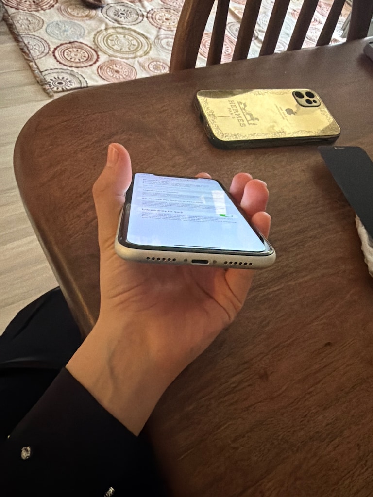 İphone 11 - 4