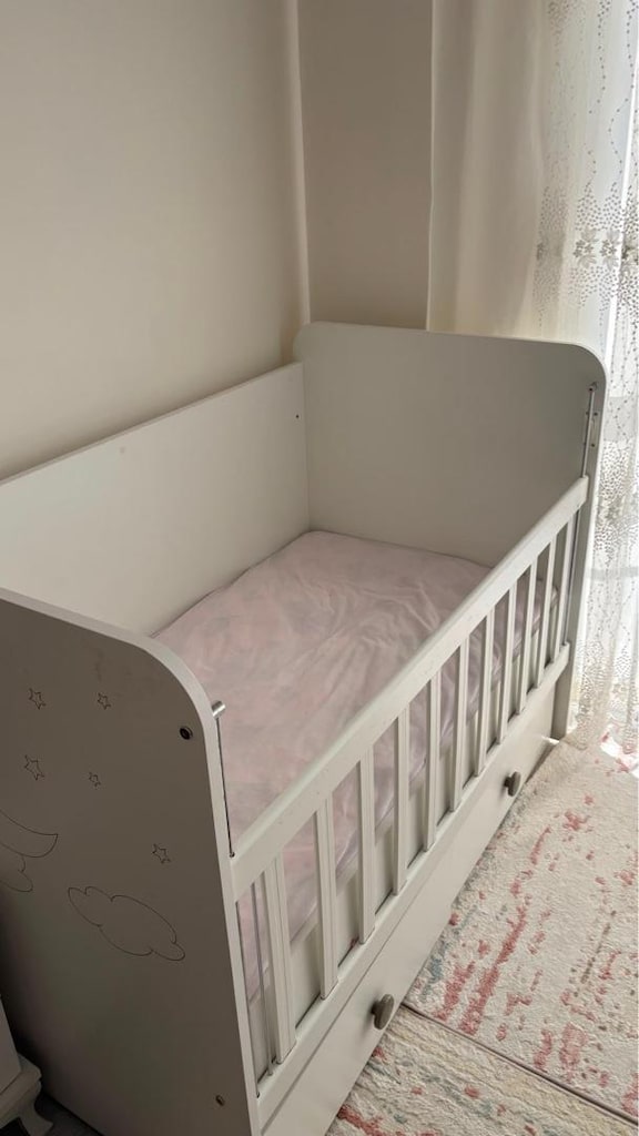 KANZ BEBEK BEŞİK ASANSÖRLÜ KENDİNDEN SALANAN - 5