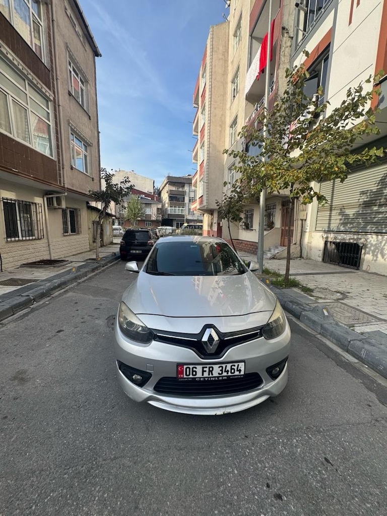 RENAULT FULANCE TOUCH 2015 - 11