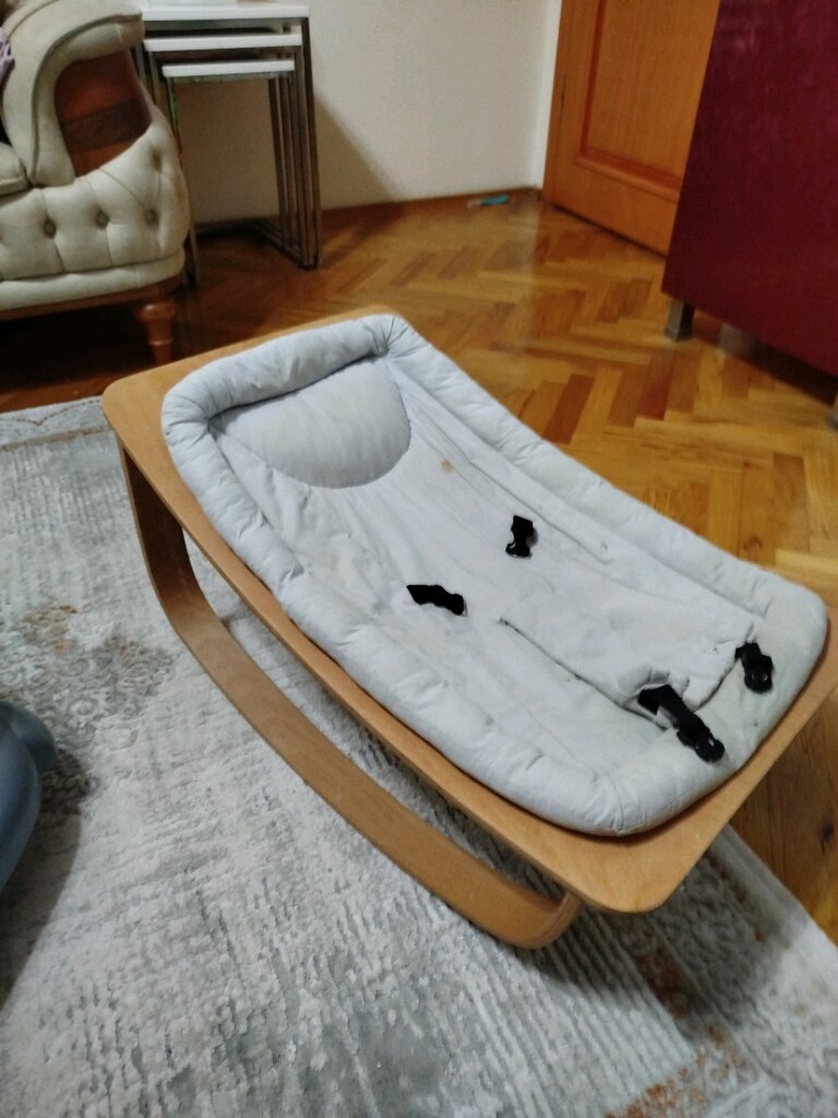 sallanır ana kucağı