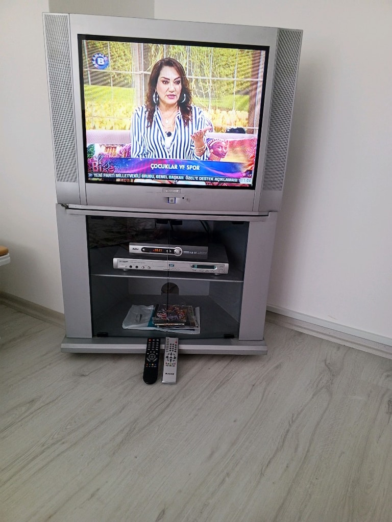 Televizyon Arcelik. 72 ejran - 4