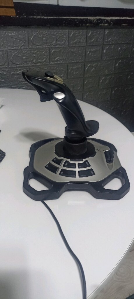 logitech 3D pro joistic - 2