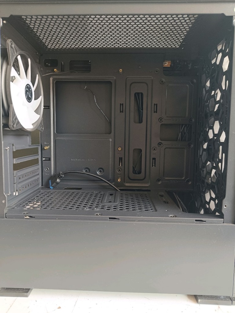 4x ışıklı RGB bilgisayar kasası - 3