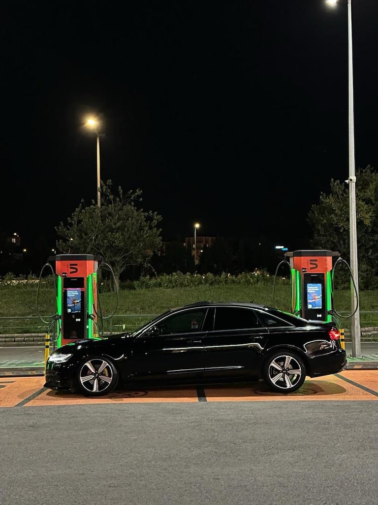 AUDI A6 - 13